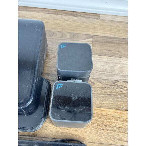 iRobot Braava 380 Floor Mopping Sweeping Robot w/ Charger Base & Northstar Cubes - Picture 4 of 15